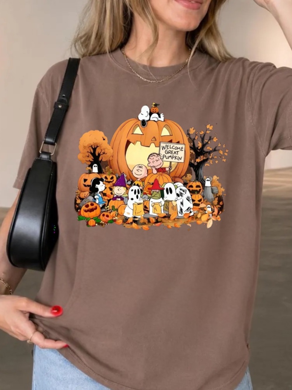 Peanuts Charlie Brown Welcome Great Pumpkin Halloween T-Shirt